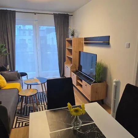 Grey 2 Pokojowy Z Balkonem W Warszawie Apartment Warschau